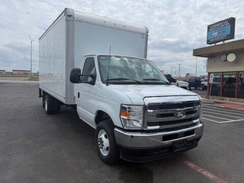 2027 Ford E-Series
