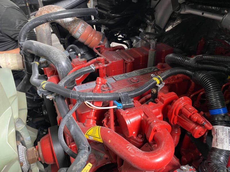 2021 International MV607