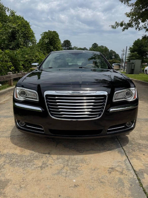 2012 Chrysler 300 C