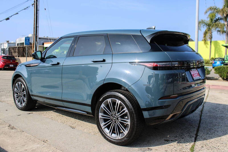 2024 Land Rover Range Rover Evoque P250 Dynamic SE