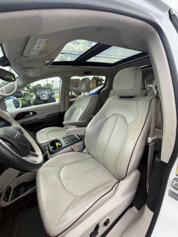 2017 Chrysler Pacifica Limited