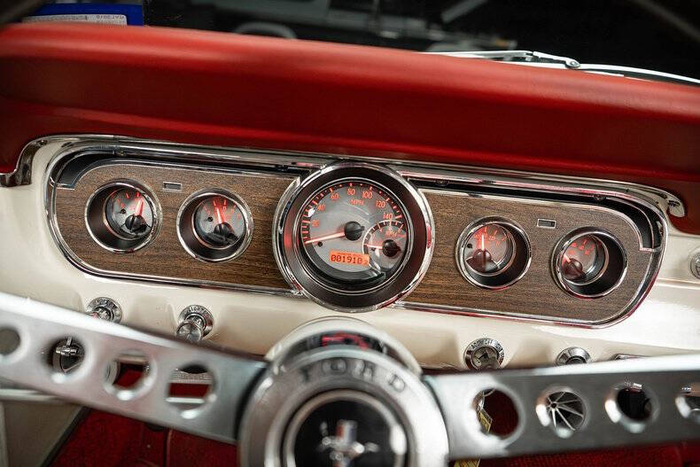 1965 Ford Mustang