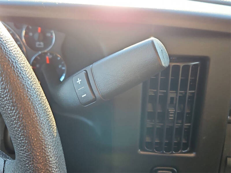 2024 GMC Savana 2500