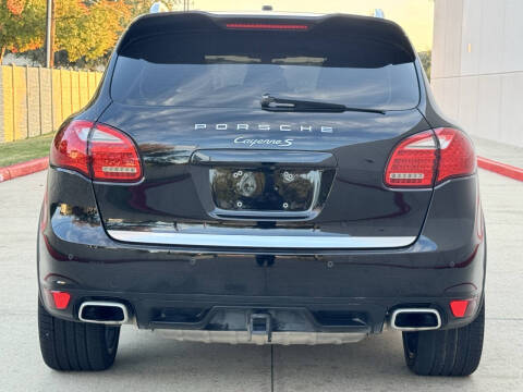 2012 Porsche Cayenne S