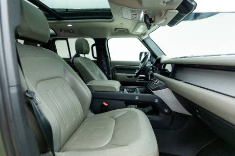 2021 Land Rover Defender 110 SE