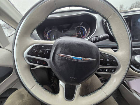 2018 Chrysler Pacifica Hybrid Limited