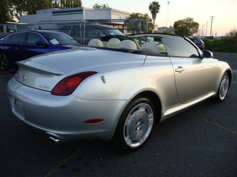 2005 Lexus SC 430