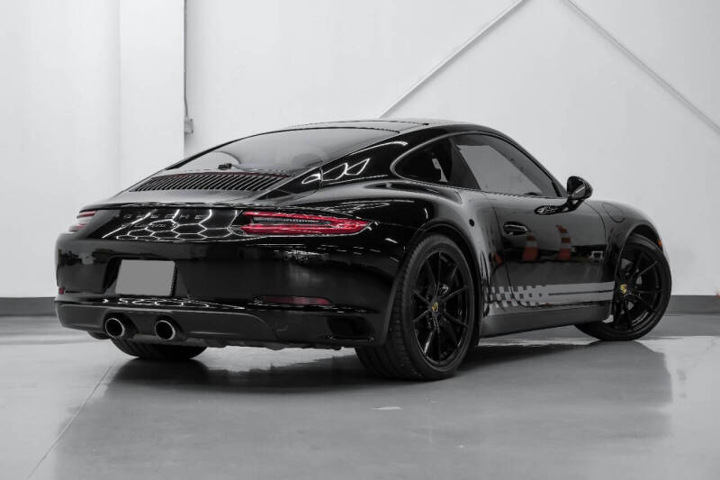 2017 Porsche 911 Carrera S