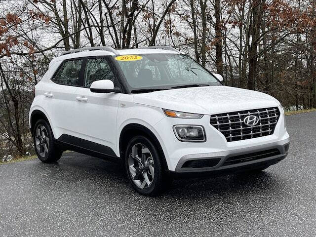 2022 Hyundai Venue SEL
