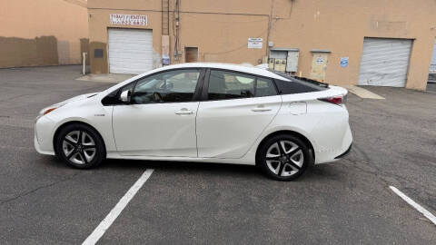 2018 Toyota Prius Four Touring