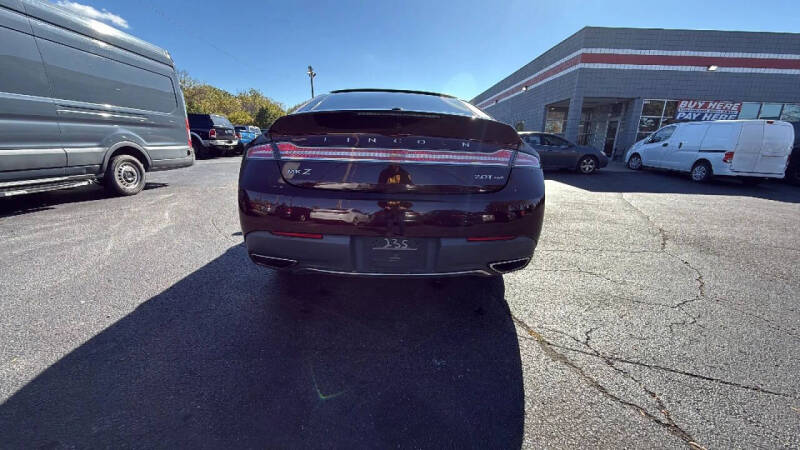 2017 Lincoln MKZ Select