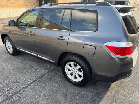 2013 Toyota Highlander Plus
