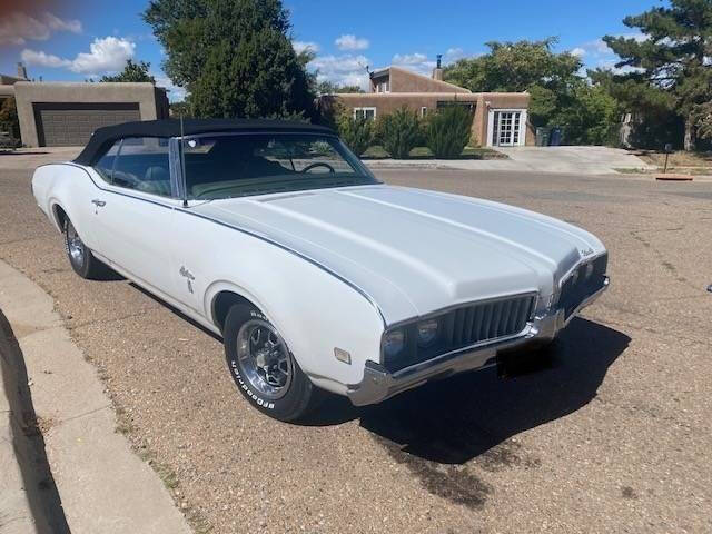 1969 Oldsmobile Cutlass