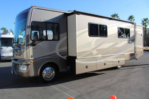 2014 Fleetwood Bounder 33C