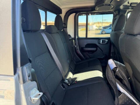 2021 Jeep Gladiator Willys