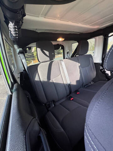 2014 Jeep Wrangler Unlimited Sahara