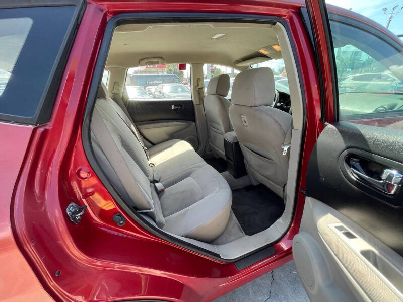 2015 Nissan Rogue Select S
