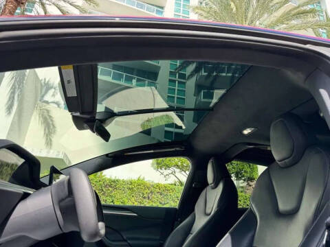 2023 Tesla Model X Plaid