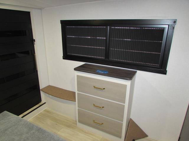 2025 Forest River F320 VIEW