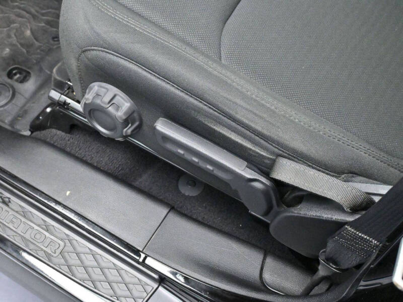 2021 Jeep Gladiator Willys