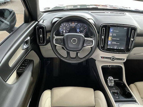 2019 Volvo XC40 T5 Inscription