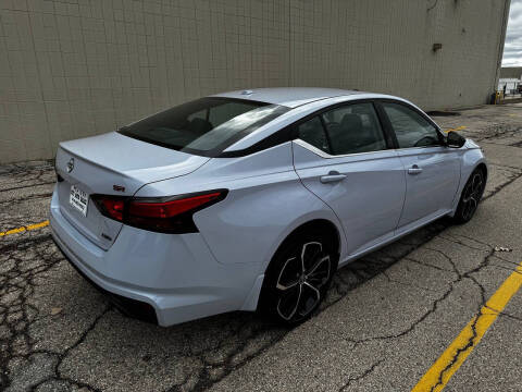 2024 Nissan Altima 2.5 SR