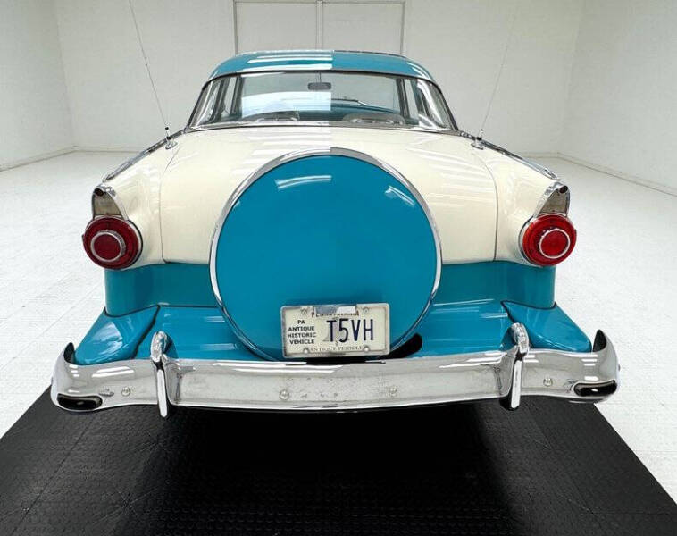 1956 Ford Fairlane