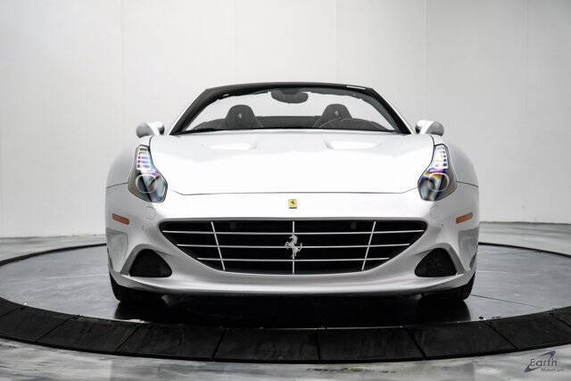 2016 Ferrari California T