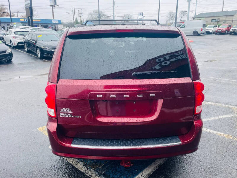 2017 Dodge Grand Caravan SXT