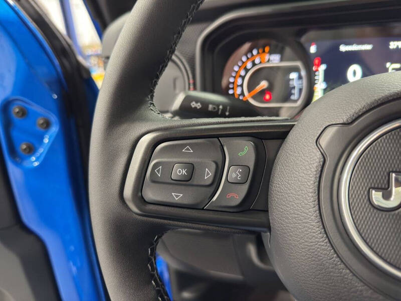 2025 Jeep Gladiator Rubicon X