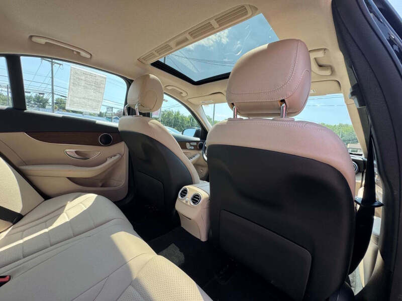 2019 Mercedes-Benz C-Class C 300 4MATIC