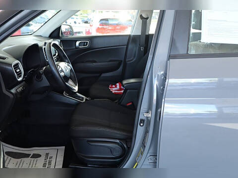 2021 Hyundai Venue SEL