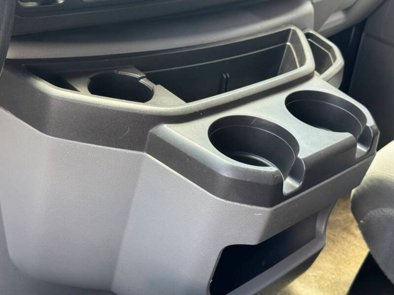 2012 Ford E-Series