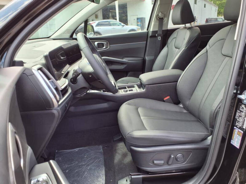 2025 Kia Sorento X-Line EX