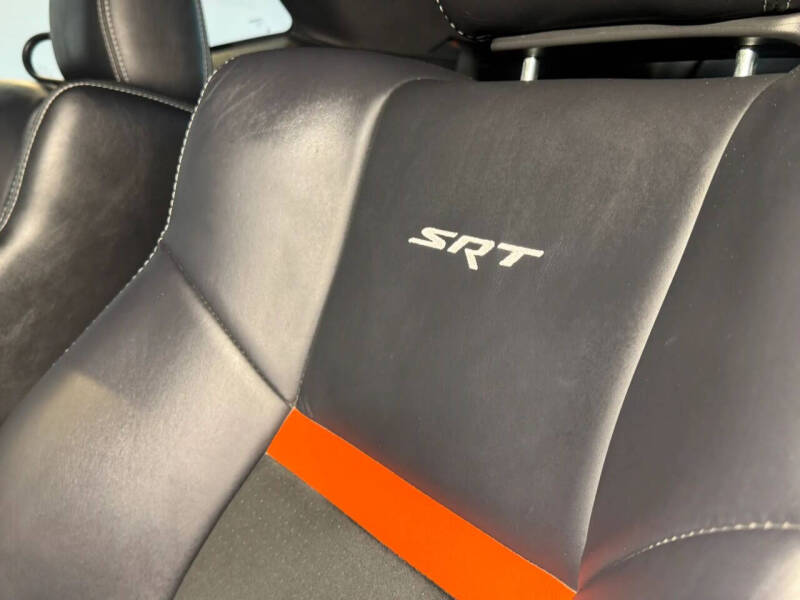 2008 Dodge Challenger SRT8