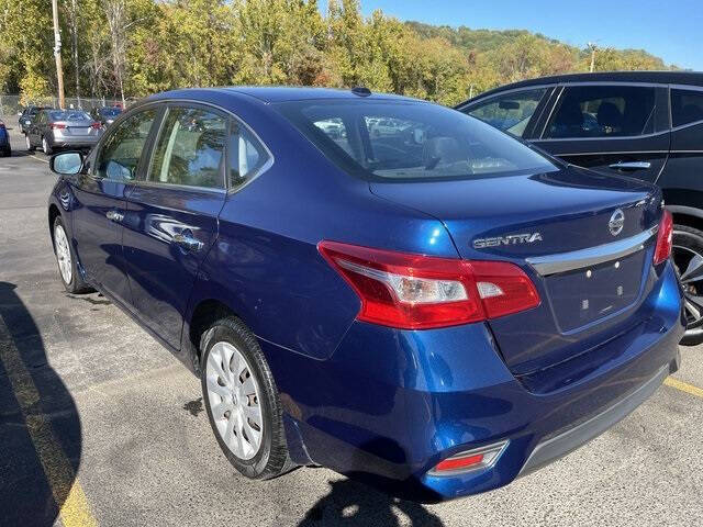 Used 2017 Nissan Sentra SV with VIN 3N1AB7AP3HY337656 for sale in Hazard, KY