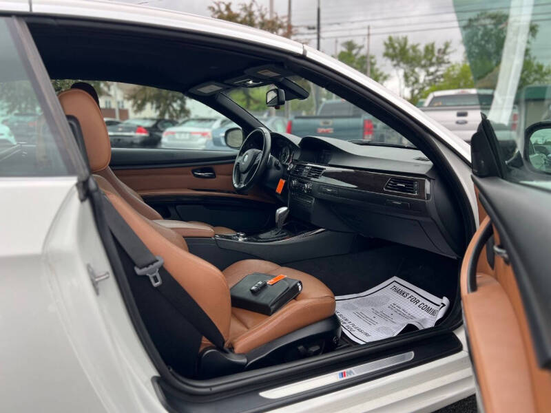 2011 BMW 3 Series 335i