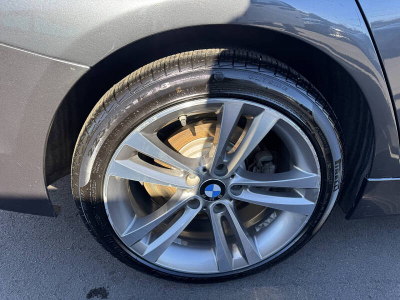 2017 BMW 3 Series 330i