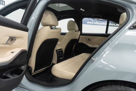 2025 BMW 3 Series 330i xDrive