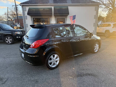 2012 Nissan Versa 1.8 SL
