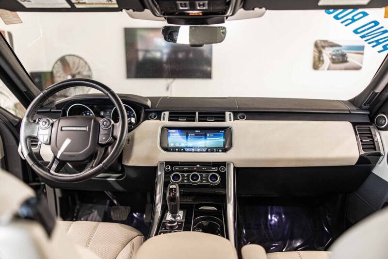 2017 Land Rover Range Rover Sport HSE