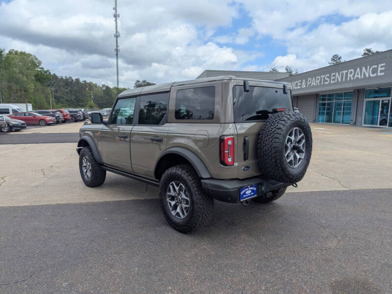 2025 Ford Bronco Badlands