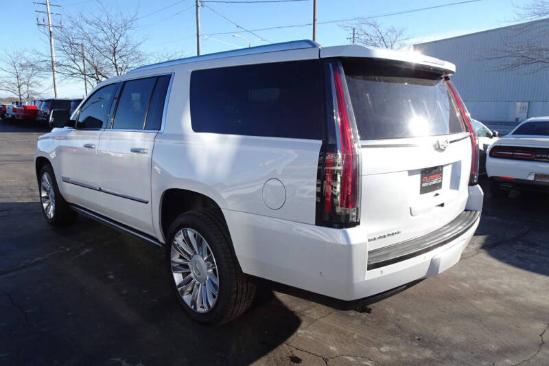 2019 Cadillac Escalade ESV Platinum
