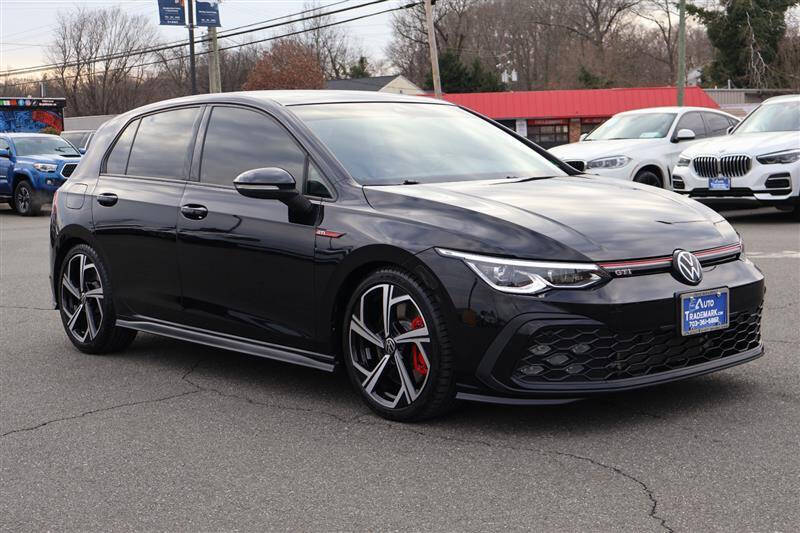 2024 Volkswagen Golf GTI SE