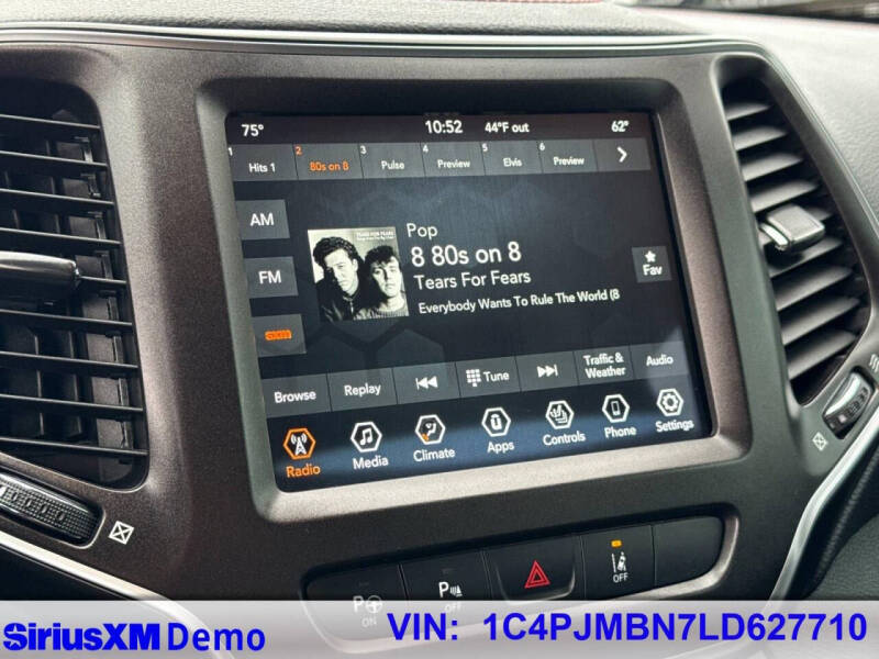 2020 Jeep Cherokee Trailhawk