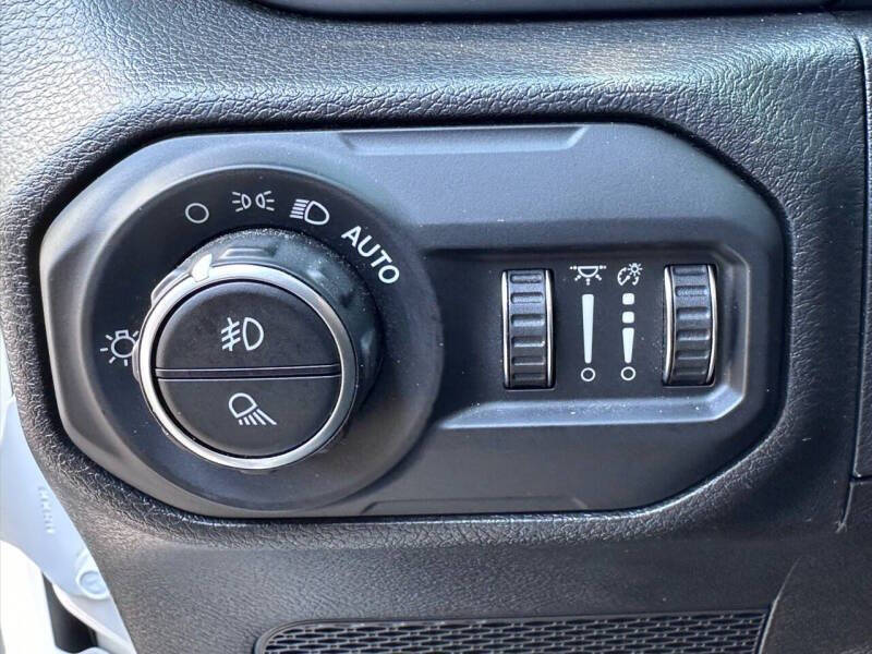 2022 Jeep Gladiator Willys