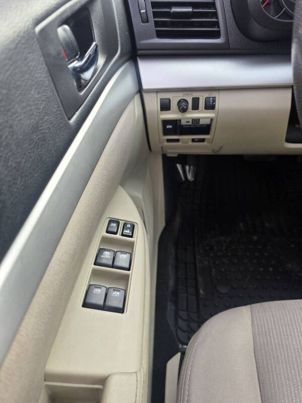 2013 Subaru Outback 2.5i