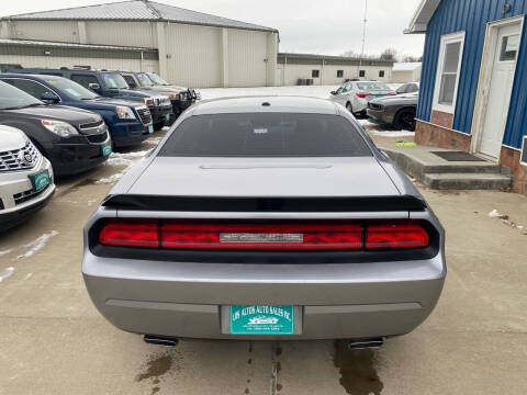 2014 Dodge Challenger SXT