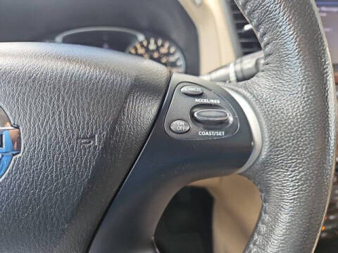 2016 Nissan Pathfinder Platinum