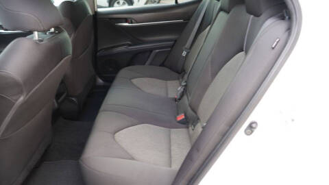 2022 Toyota Camry LE